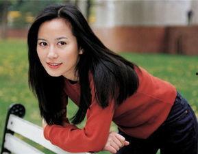 俞飞鸿花絮视频,镜头背后的优雅瞬间 第2张 俞飞鸿花絮视频,镜头背后的优雅瞬间 第2张