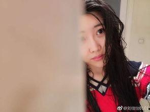 女主播在浴室,女主播的意外邂逅  第2张